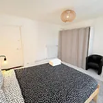 Petite Maison Atypique - Hypercentre -ideale Pro Et Familles 度假居 *